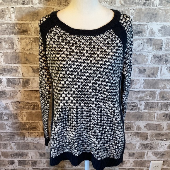 Hippie Rose Sweater. Size M. Navy and white. Really cute! - Picture 2 of 16